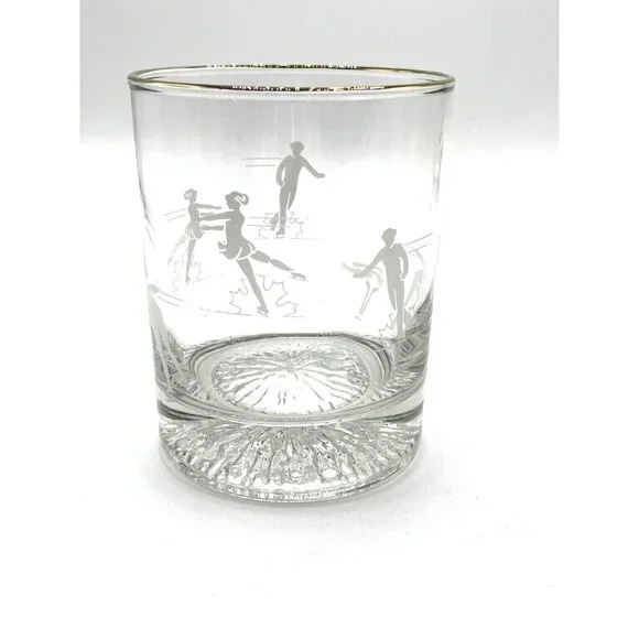 Set of Eight Vintage 1988 Calgary Winter Olympics Skating Rocks Whiskey Glasses - Picture 2 of 7